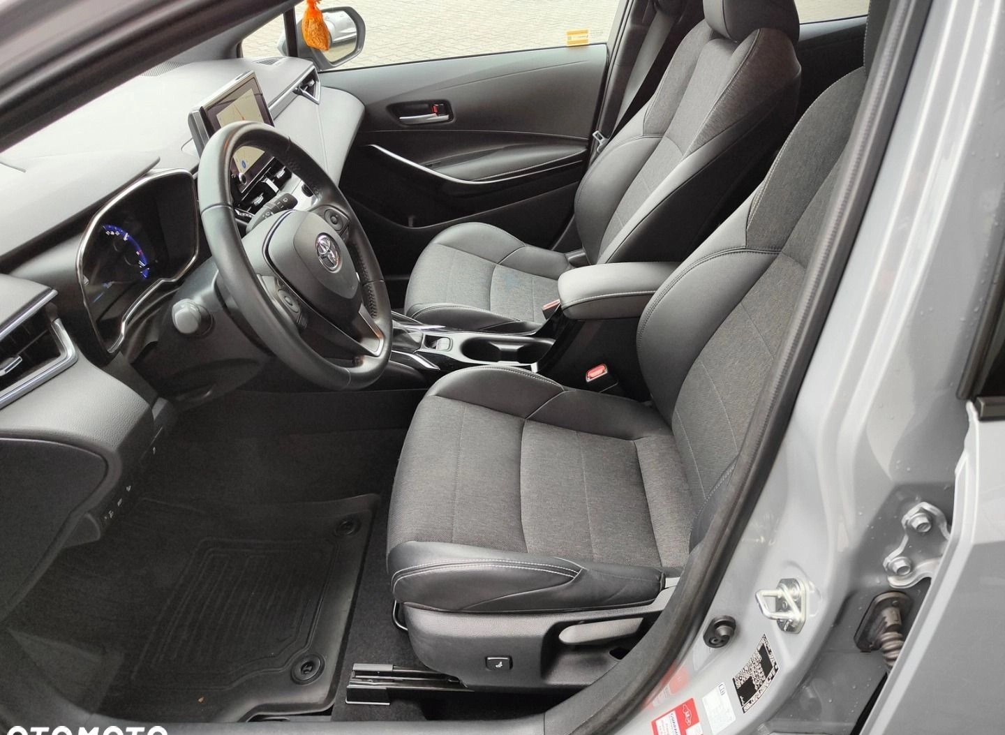 Toyota Corolla cena 115900 przebieg: 30083, rok produkcji 2022 z Młynary małe 277